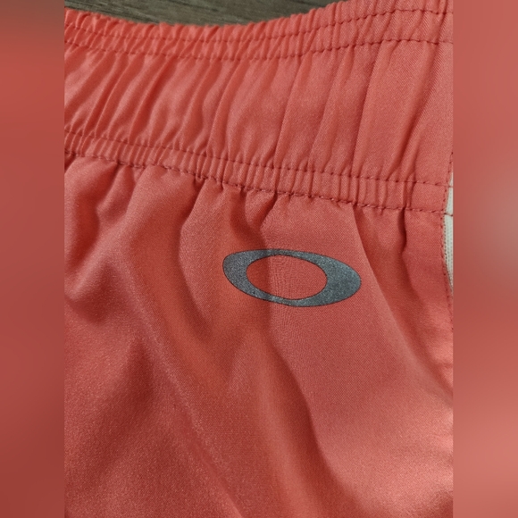 Oakley Low Rise Running Shorts - Picture 5 of 6